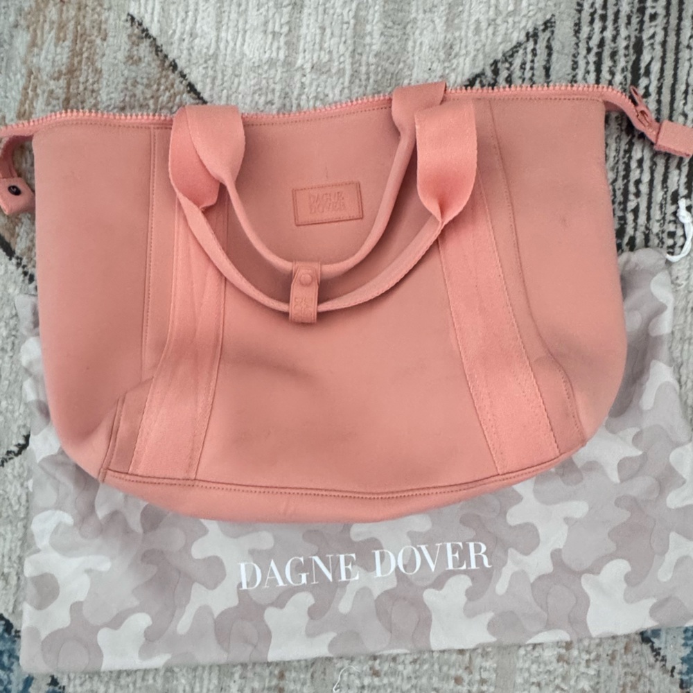 Dagne Dover Peach Landon Large Carry-all
